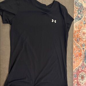 Under Armour Women's Black Short Sleeve Tee